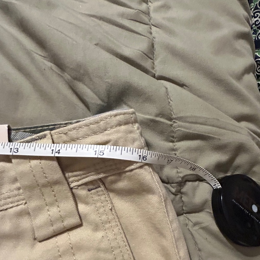 Natural Reflections Womens Shorts Sz 10 Bundle Tan Blue Grey Chino 4 Inseam NWT - Picture 3 of 6